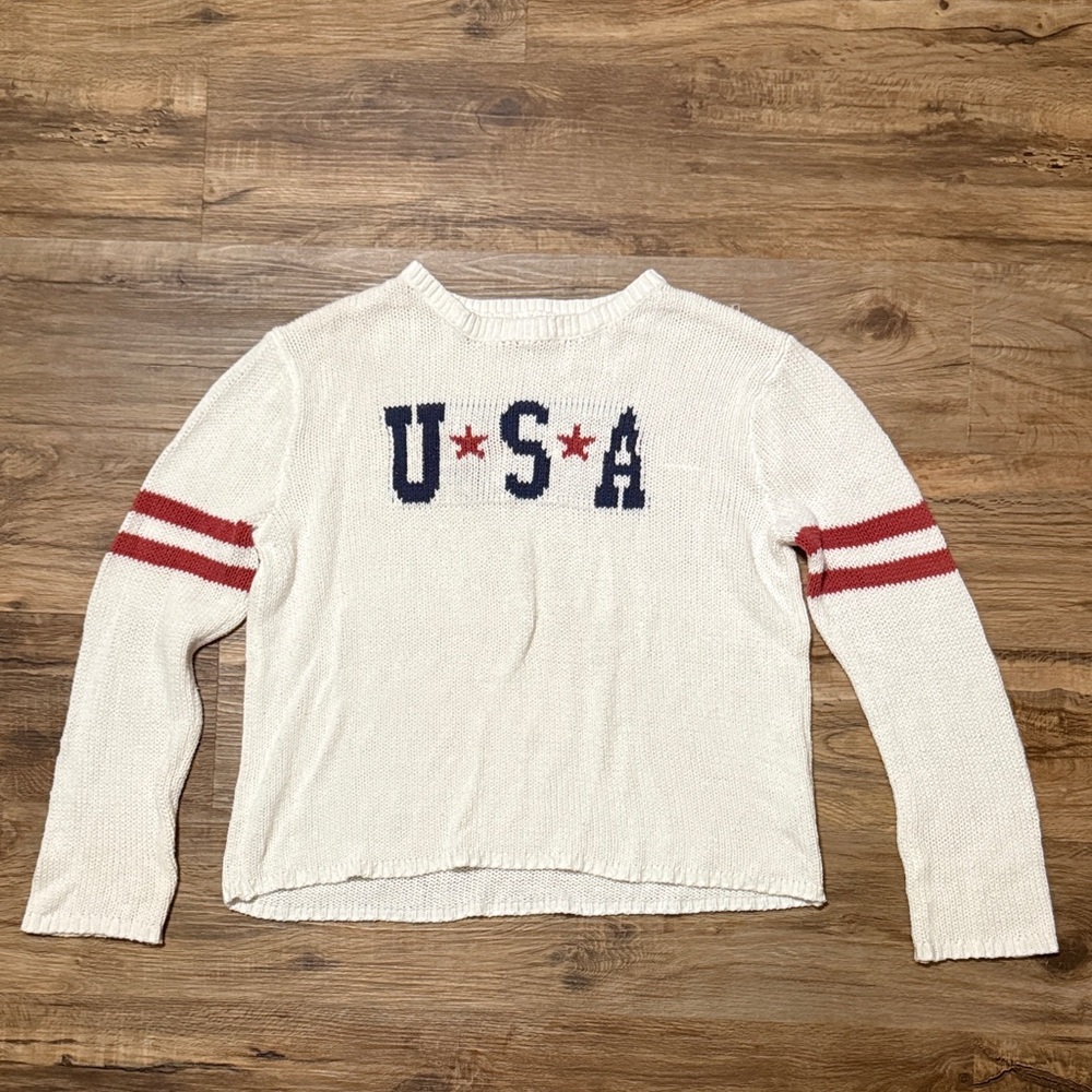 USA Whits Knit Sweater
